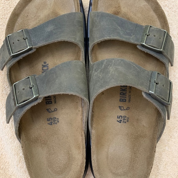 NIB Birkenstock Arizona Sandals in Faded Khaki - Picture 3 of 10